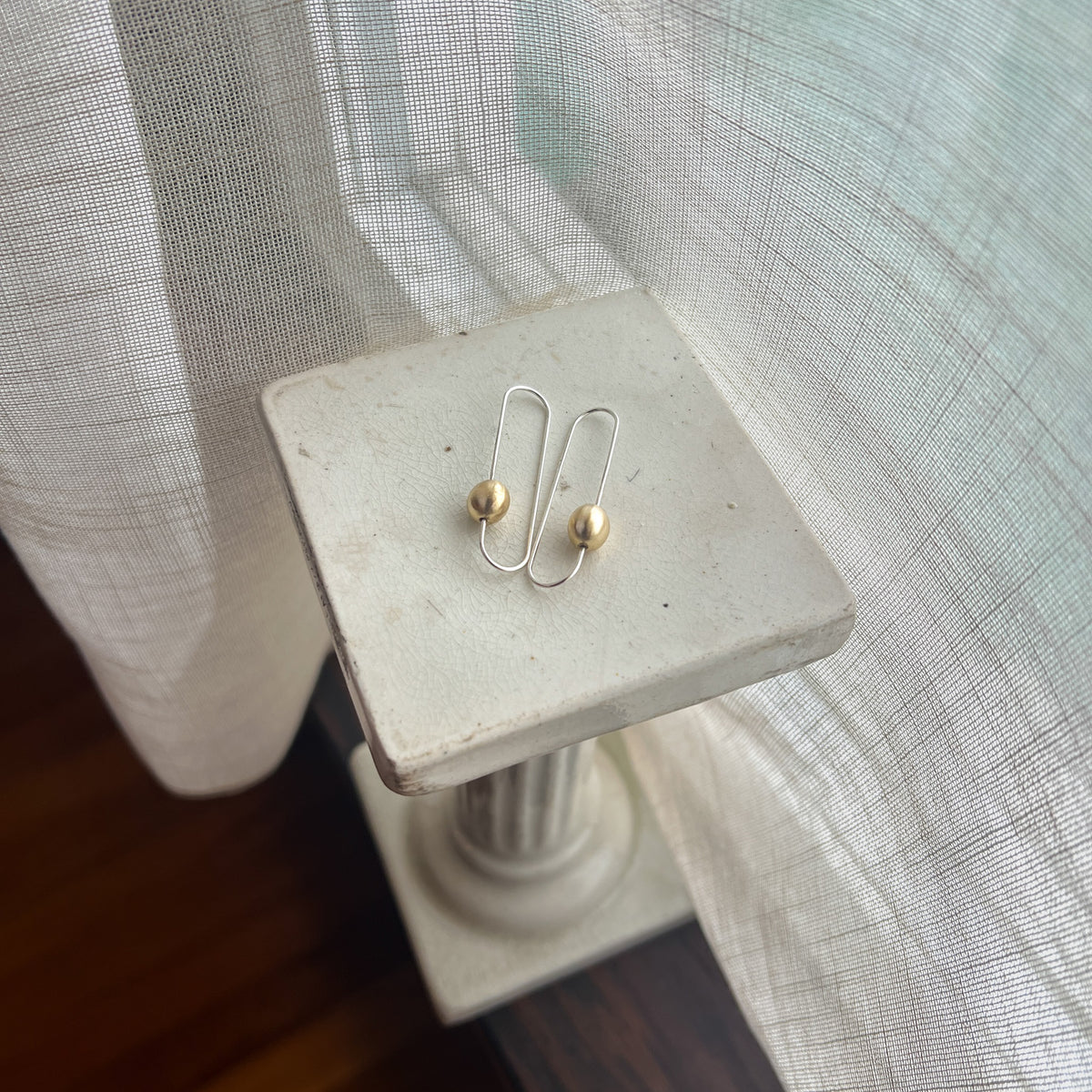 Infinita Drop Earrings - Matte Brass