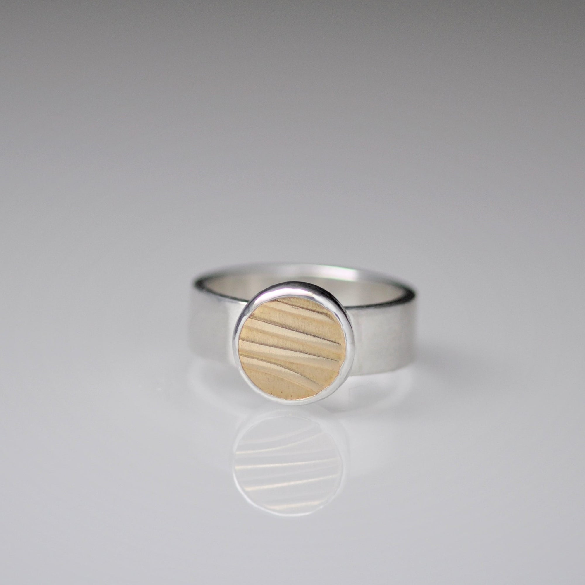 Mozzafiato Ring - Brass